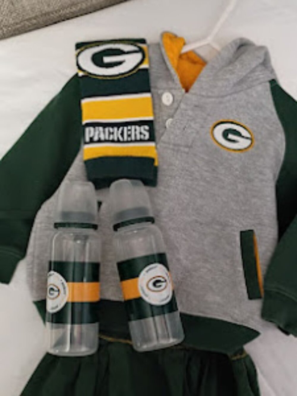 NFL Green Bay Packers Toddler Girls Hoodie Skirt Leg Warmers Set 18M